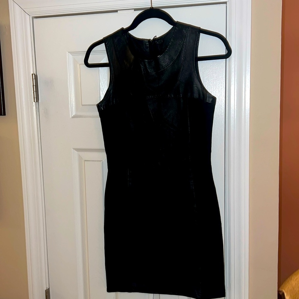 Chic dress